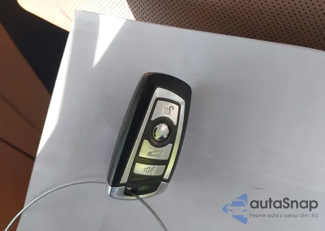 2012 BMW 750Li from USA, damaged, VIN WBAKB8C53CDX20766